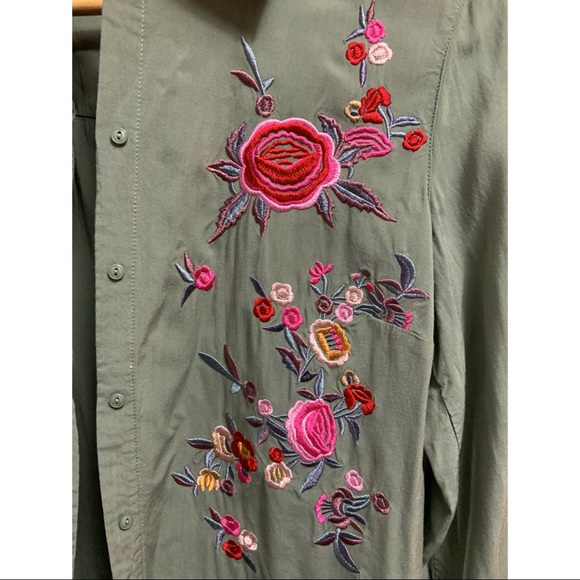 Boho Embroidered Blouse | Size: Small - Picture 3 of 9